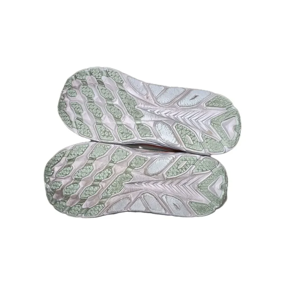 Hoka One One hoka one